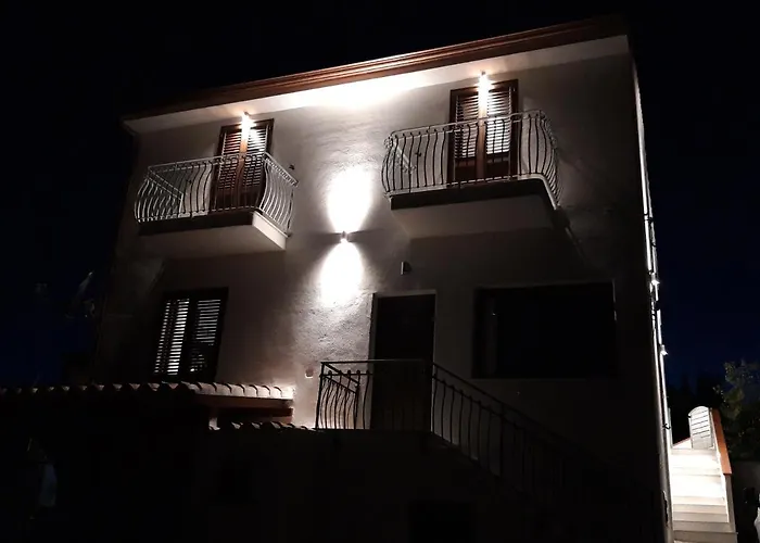 Aly&emy Bed & Breakfast 4*